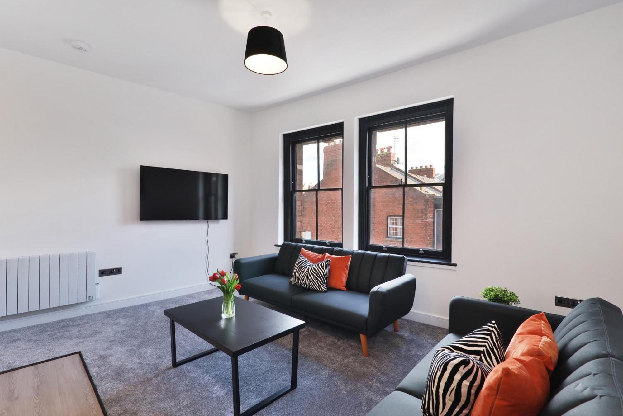 Apartment 1, 15 West Street *